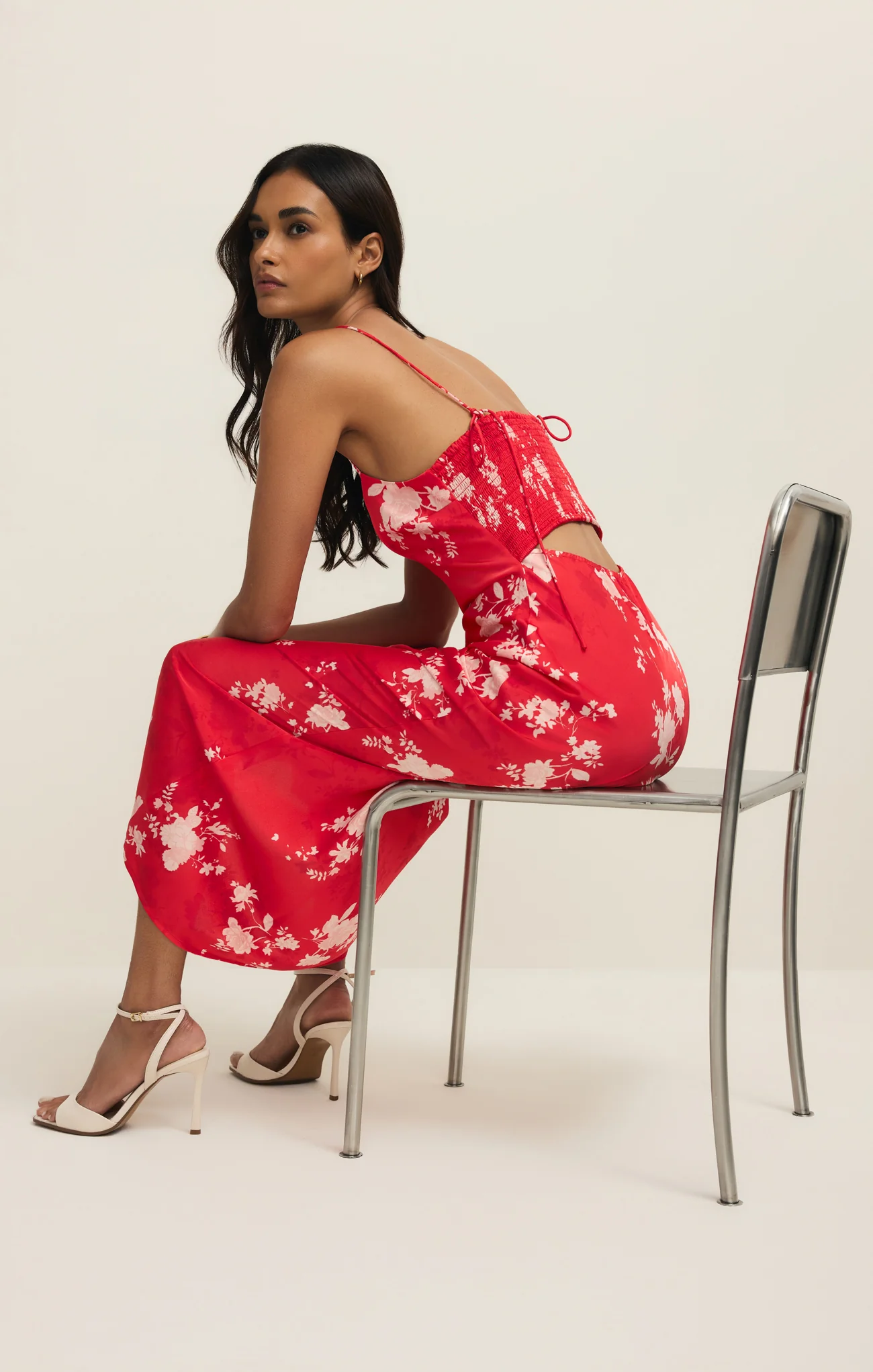 Alyse Darya Floral Maxi Dress - Image 10
