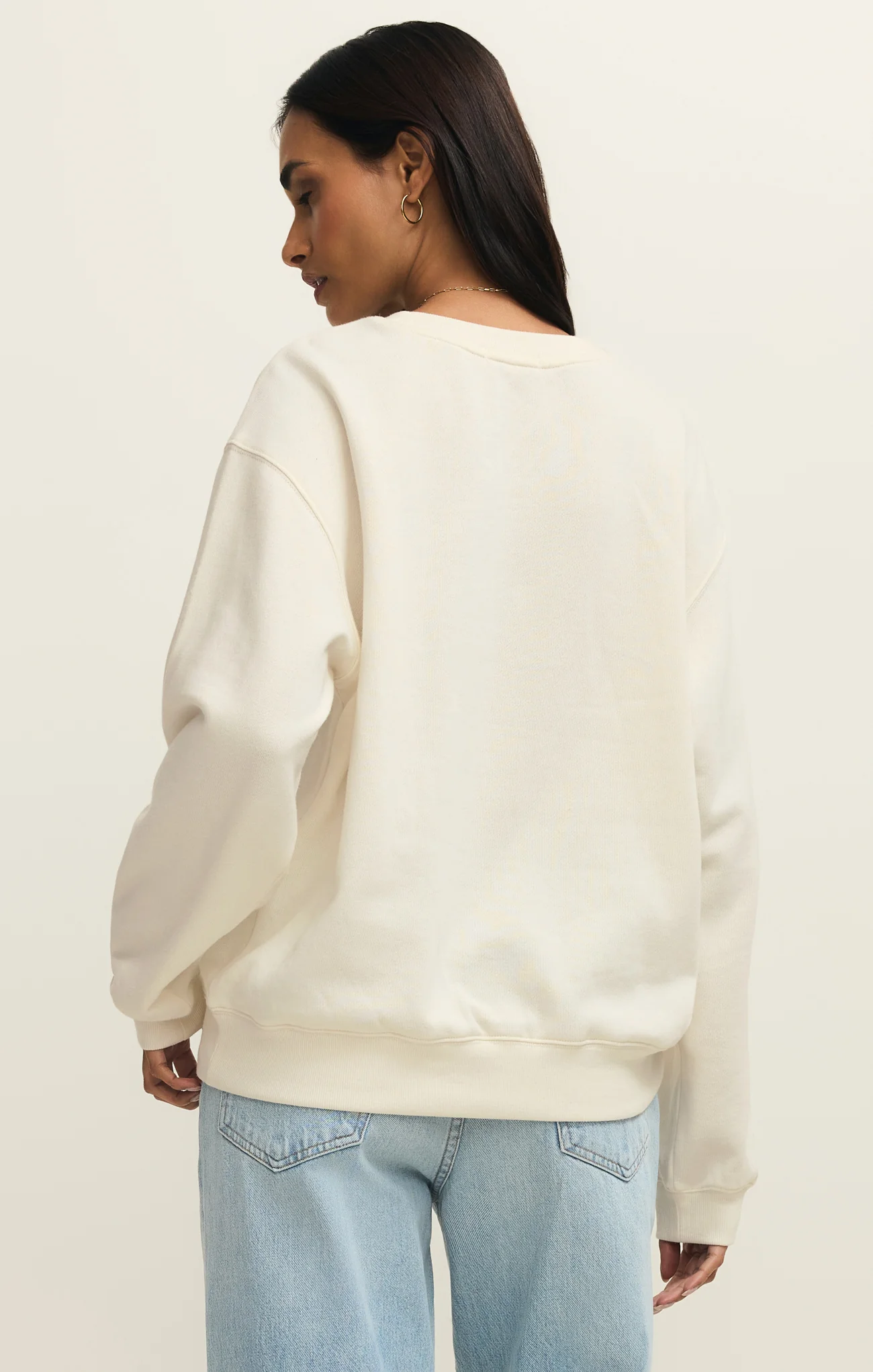 Classic Boyfriend Sweatshirt - Image 21