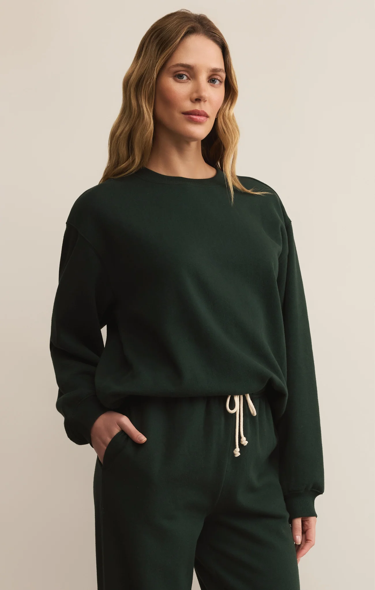 Classic Boyfriend Sweatshirt - Image 46