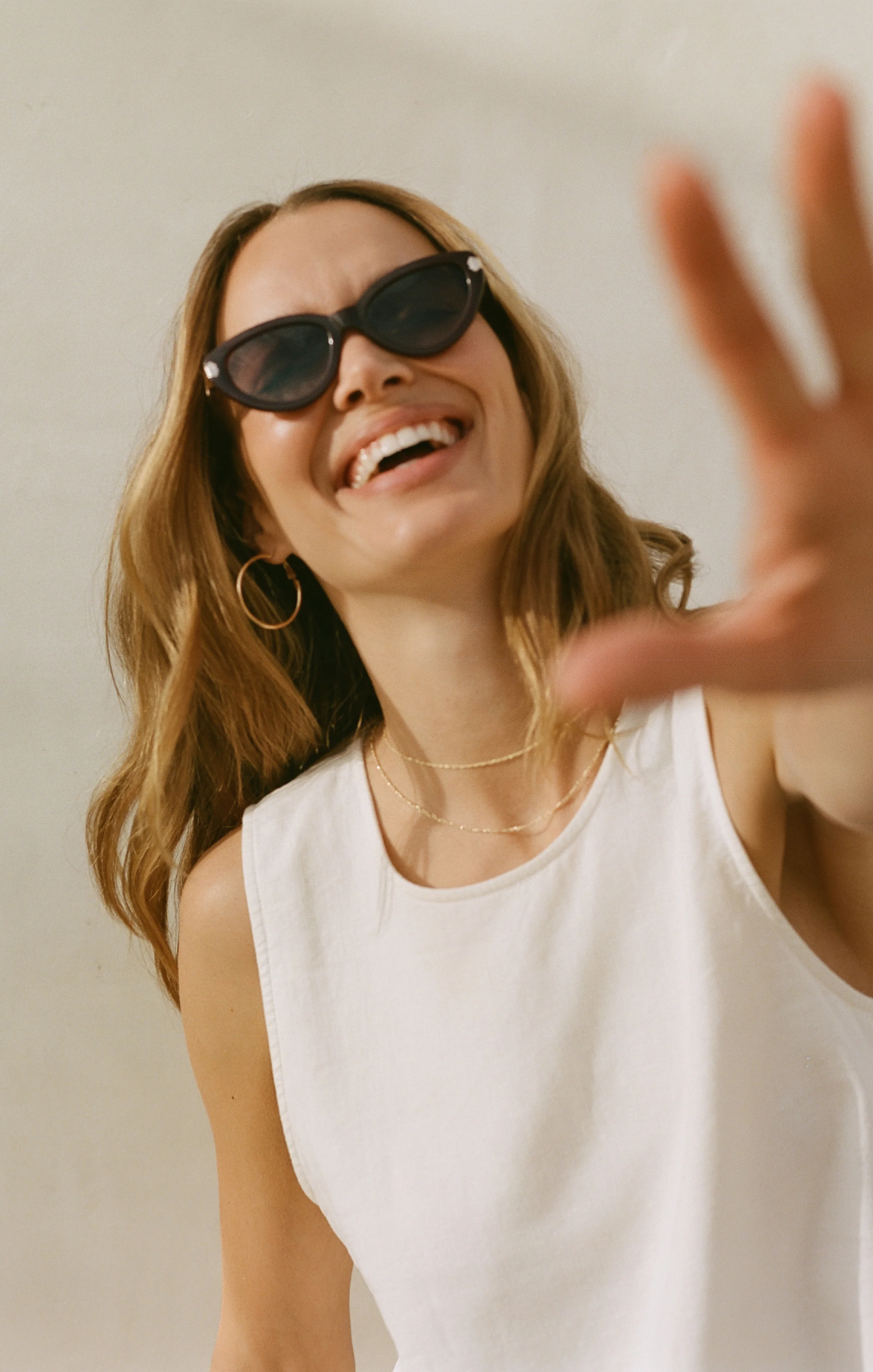 Coastline Polarized Sunglasses - Image 2