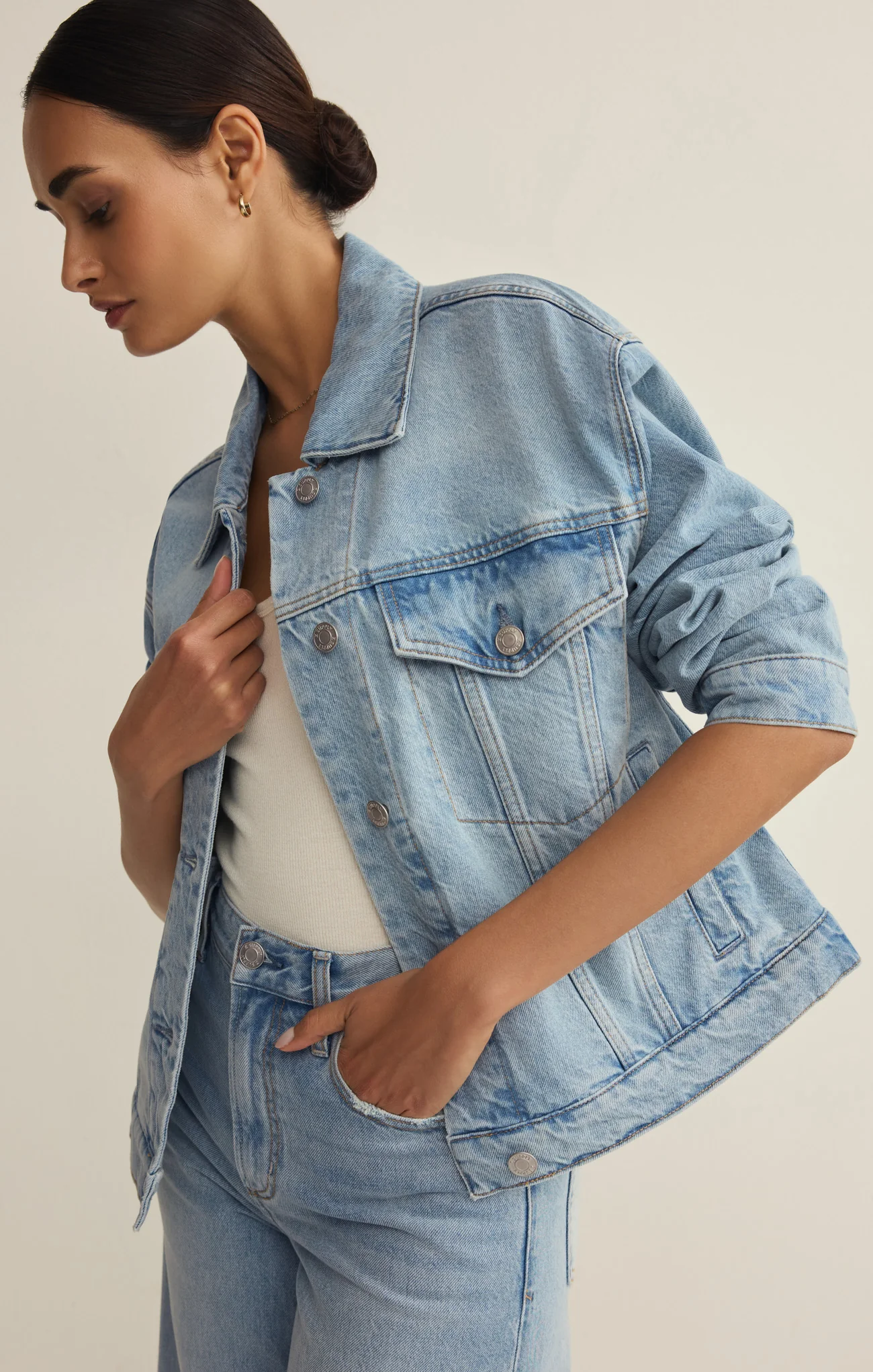 Dani Denim Trucker Jacket - Image 7