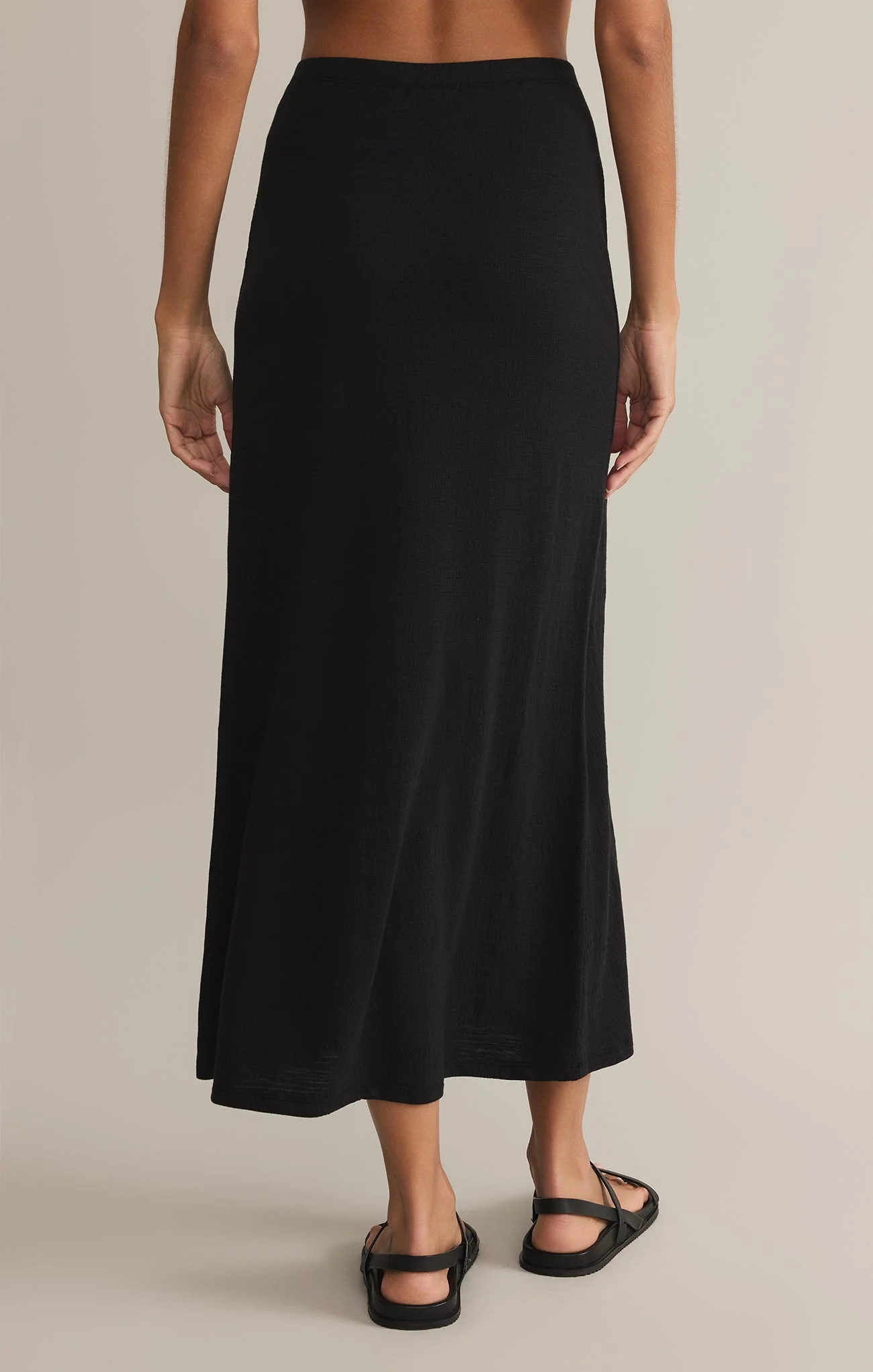 Delavine Textured Midi Skirt - Image 10
