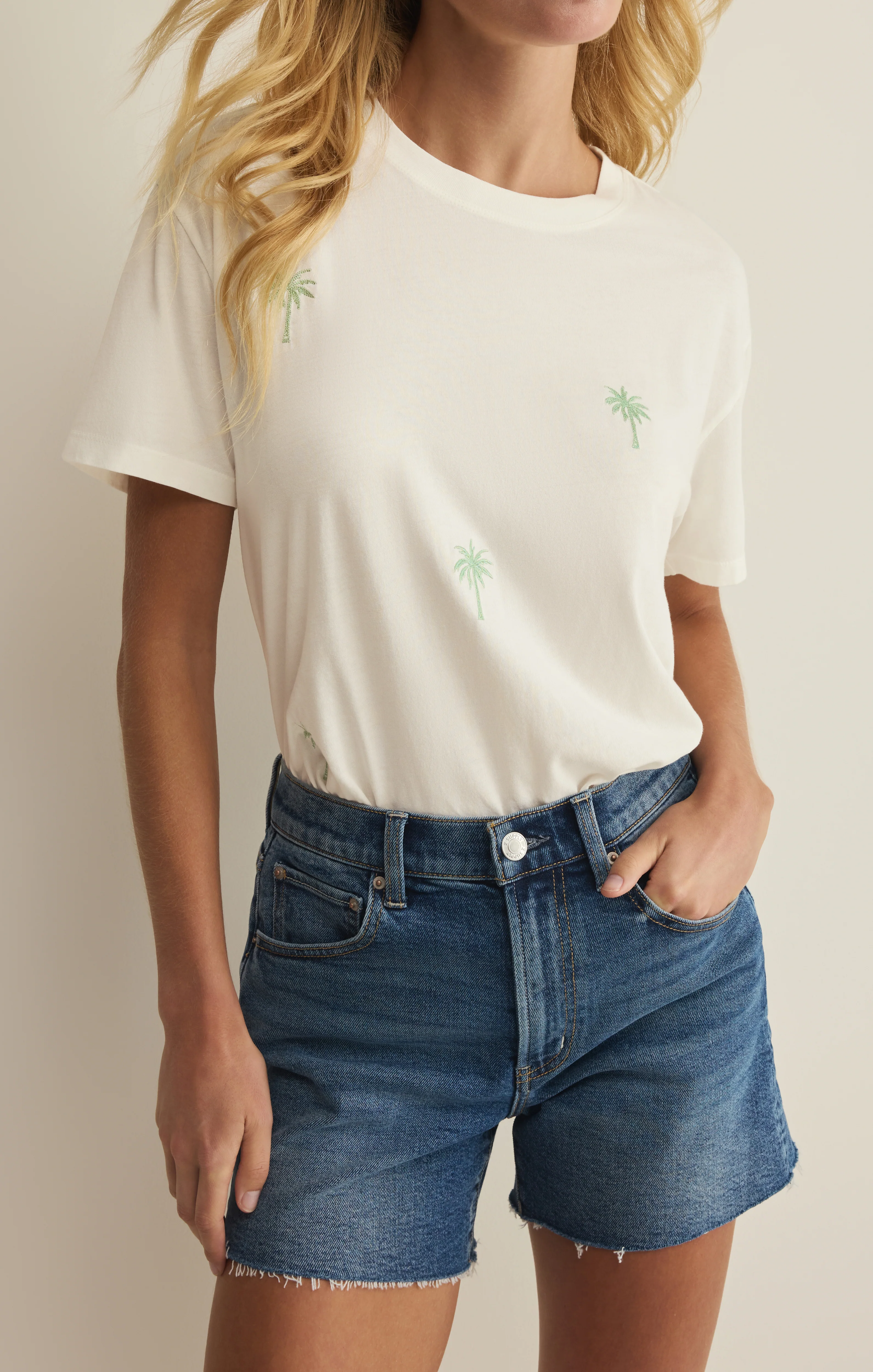 Palms Boyfriend Tee - Image 7