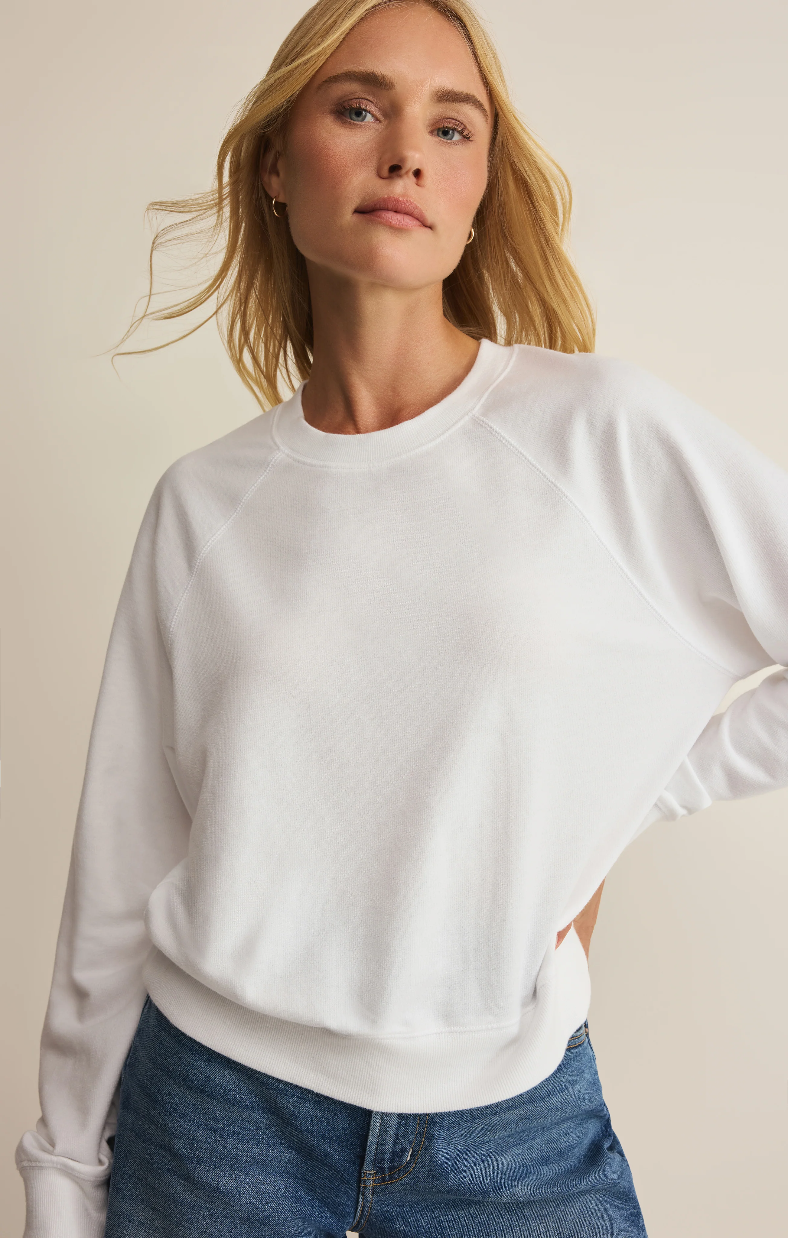 Saldana Sweatshirt - Image 22