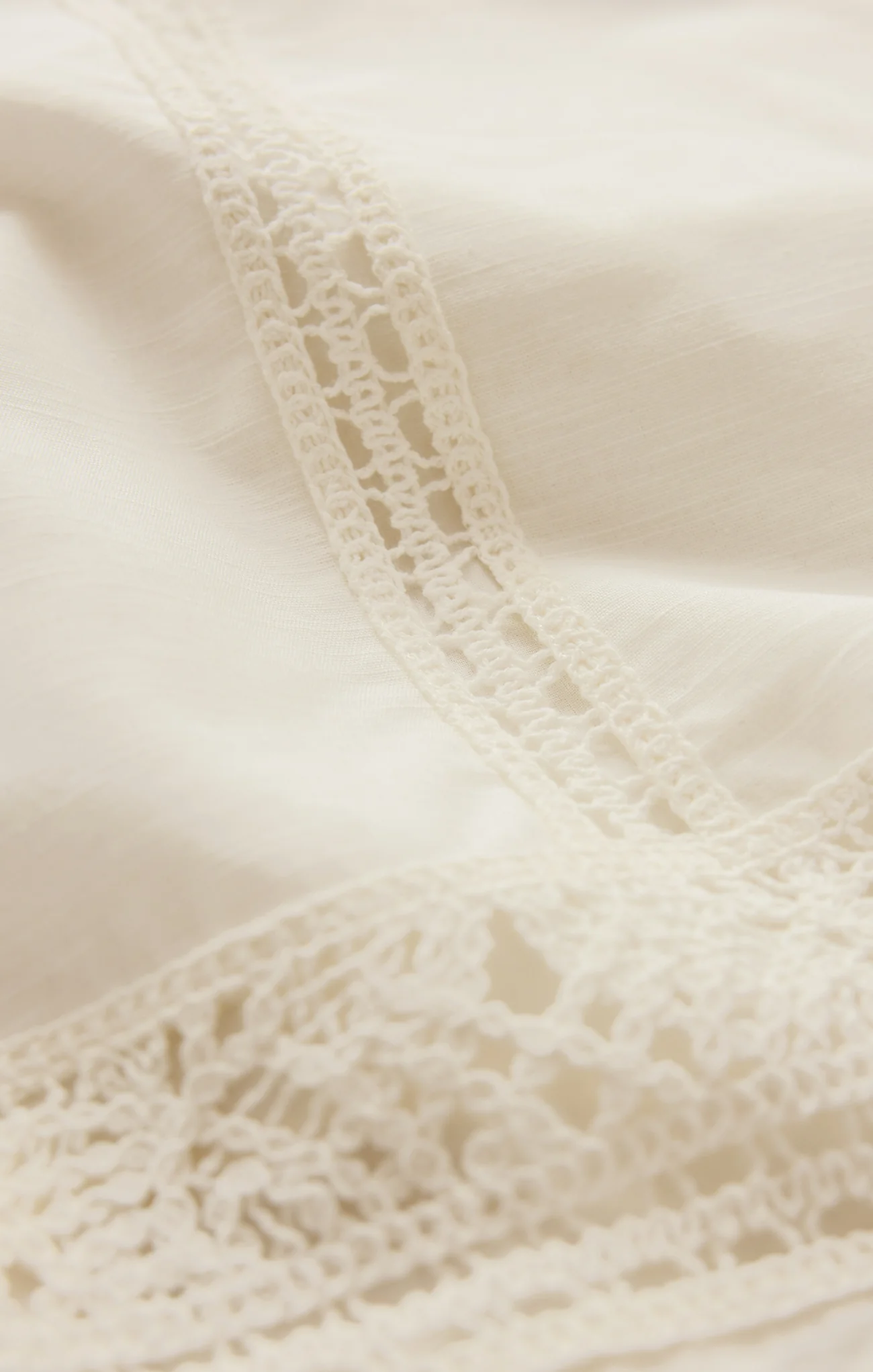 Sloane Embroidered Top - Image 4