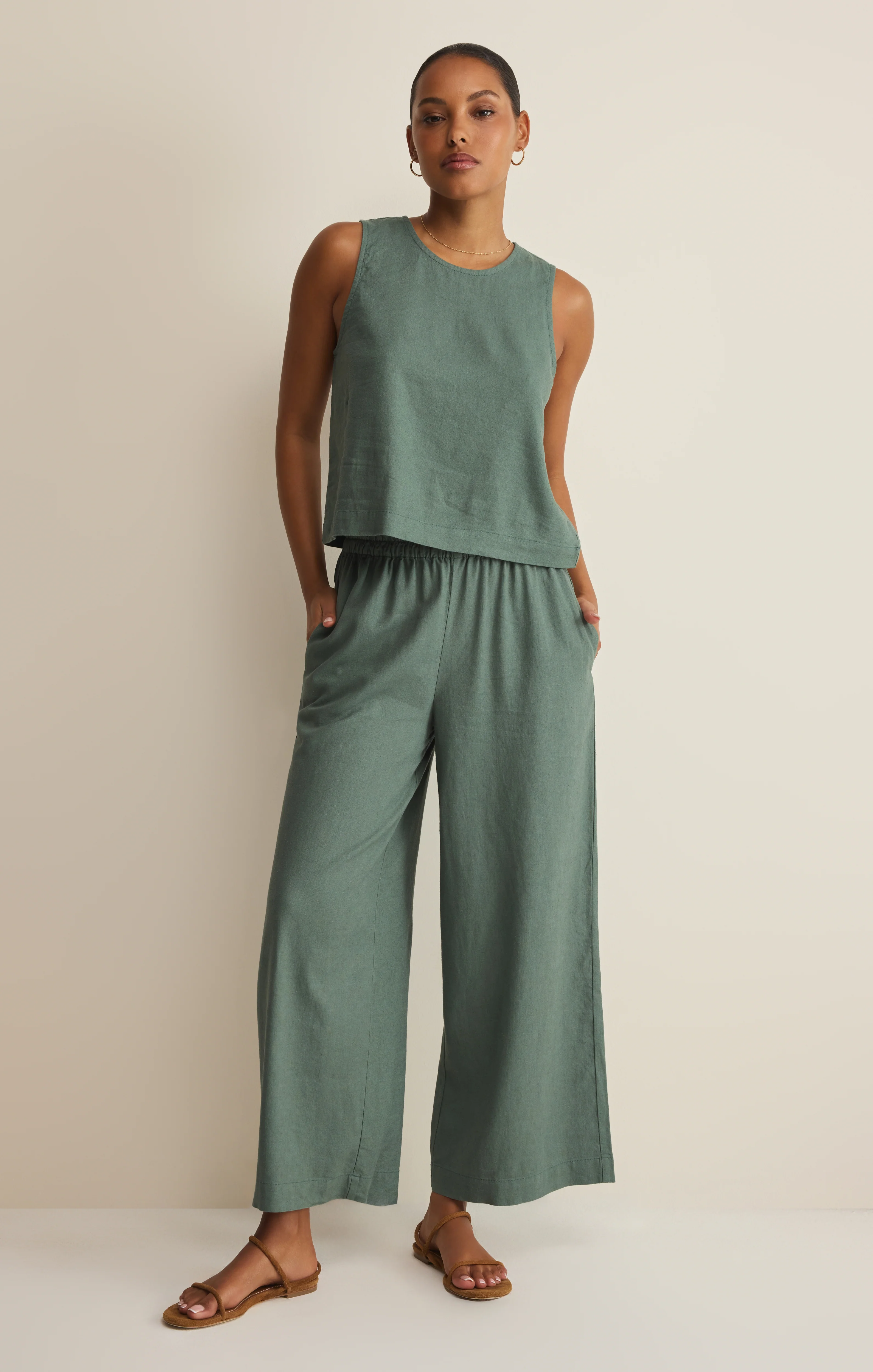 Sloane Linen Cropped Tank - Image 9