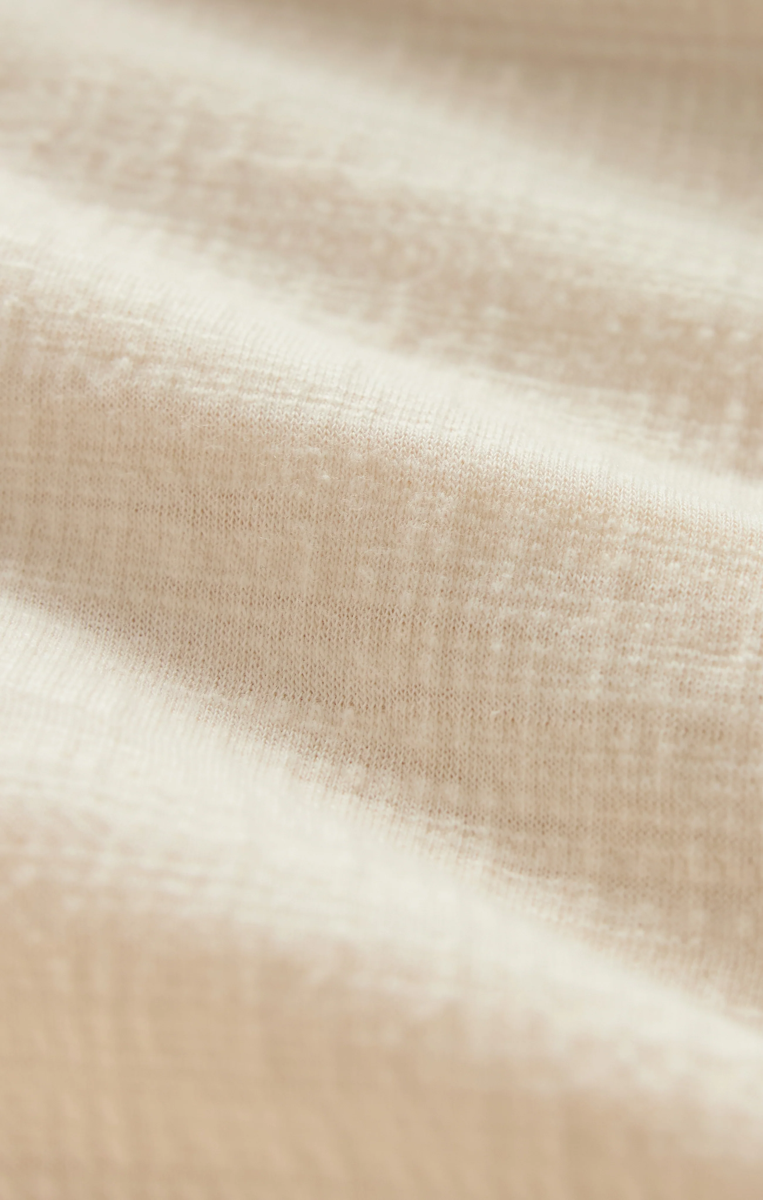 Sway Textured Cropped Tee - Image 12