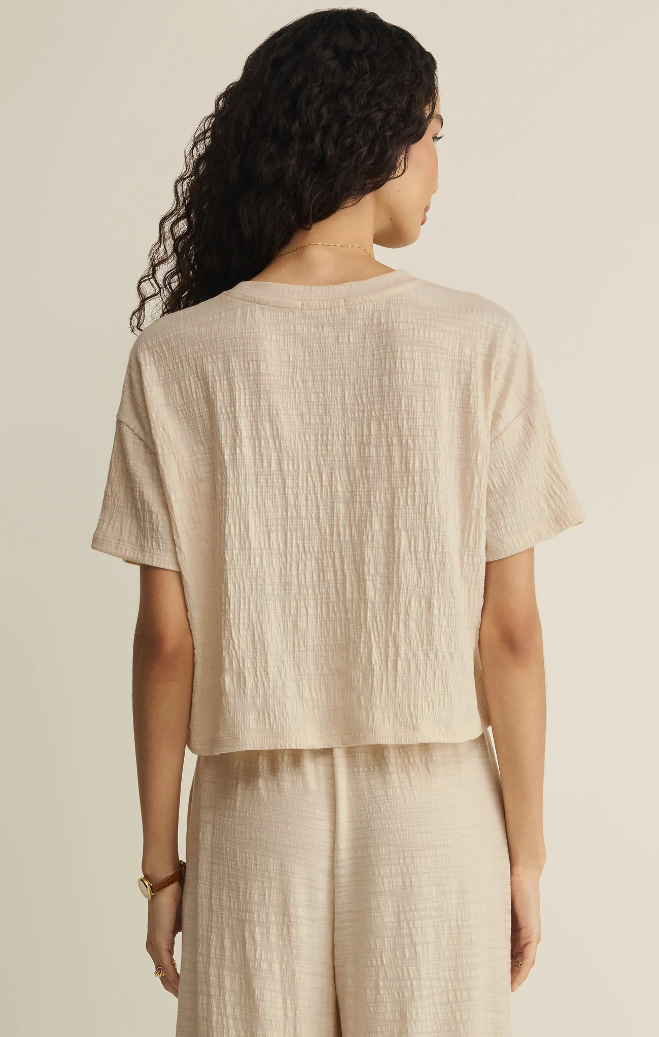 Sway Textured Cropped Tee - Image 9