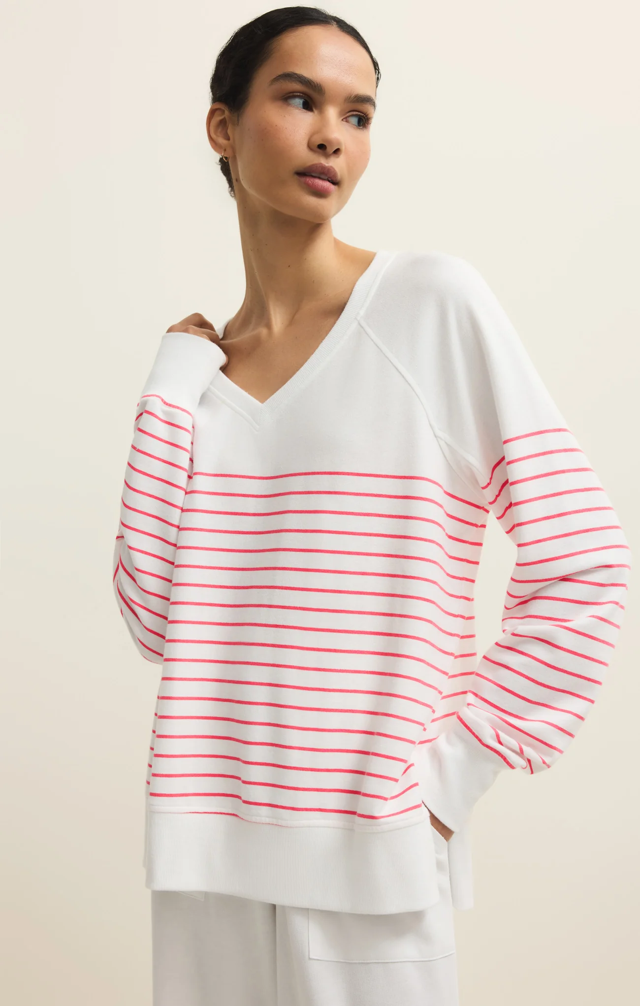 Weekender Stripe V-Neck - Image 9